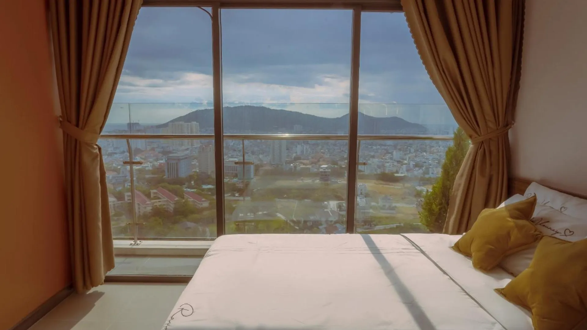 Can Ho Nghi Duong Canh Bien Csj Tower Vung Tau Mt Vuong